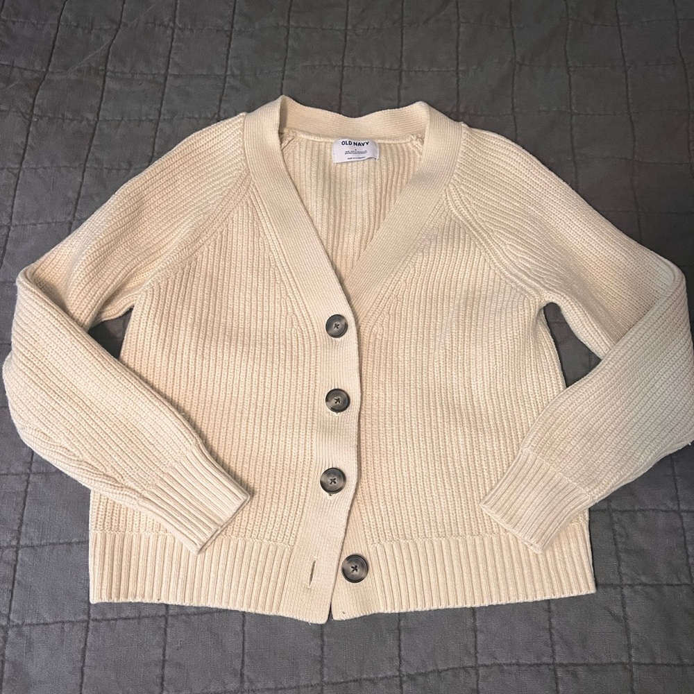 Woman’s Button Down Cardigan